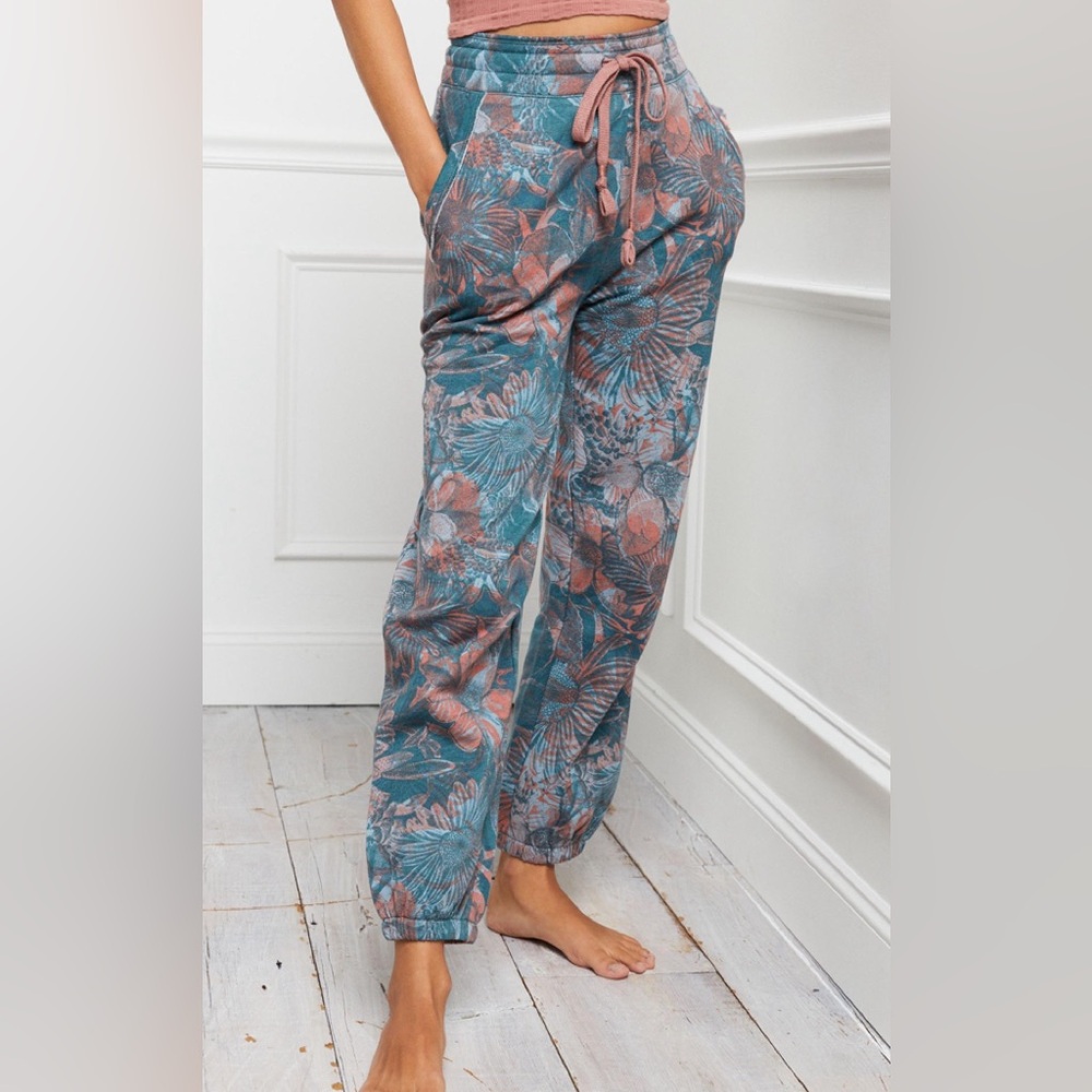 Anthropologie Camilla Knit Joggers, Size XS